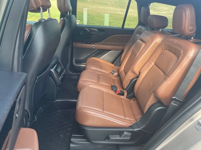 Used 2020 Lincoln Aviator Reserve w/ Equipment Group 201A AWD/4WD image 20