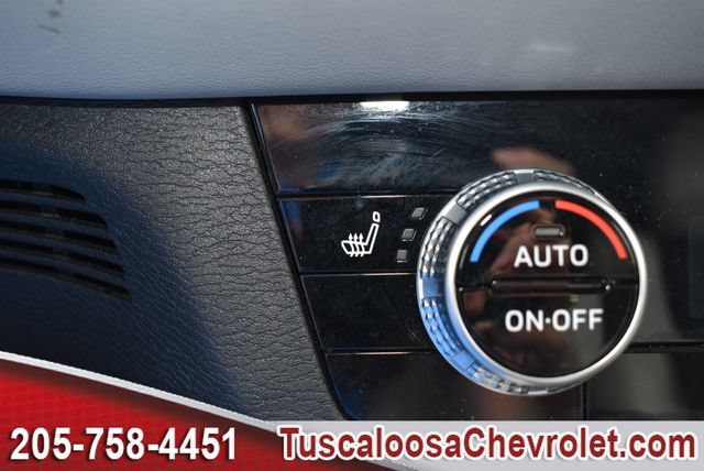 Used 2025 Mitsubishi Outlander SE AWD/4WD image 41