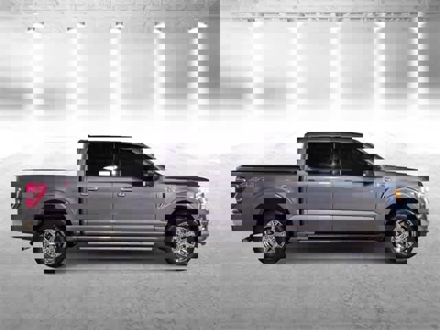 Used 2021 Ford F150 XLT w/ Equipment Group 302A High image 9