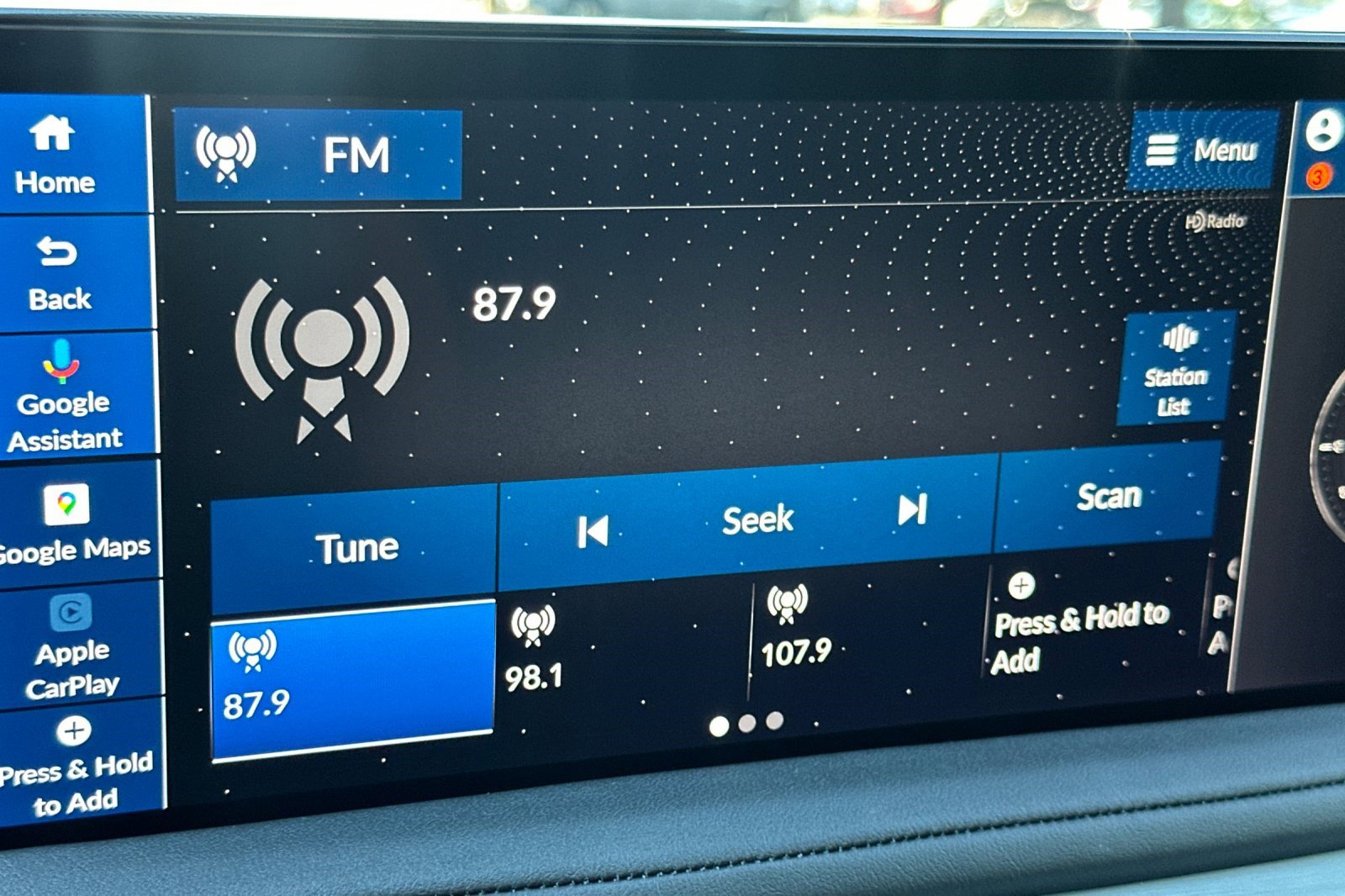 Certified 2025 Acura MDX FWD w/ Technology Package image 25