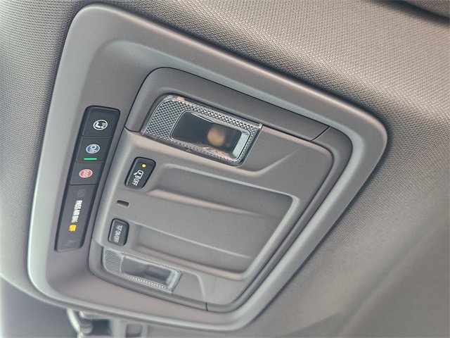 Used 2024 Chevrolet Silverado 1500 Custom image 25