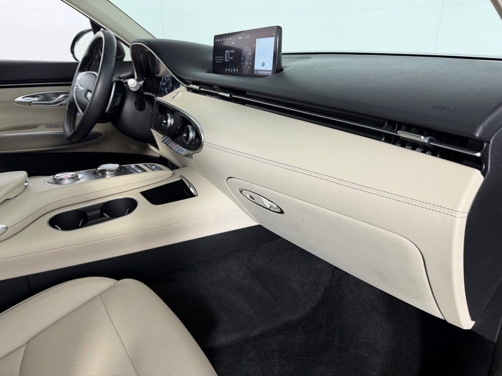 Used 2023 Genesis GV70 2.5T Select w/ Select Package image 32