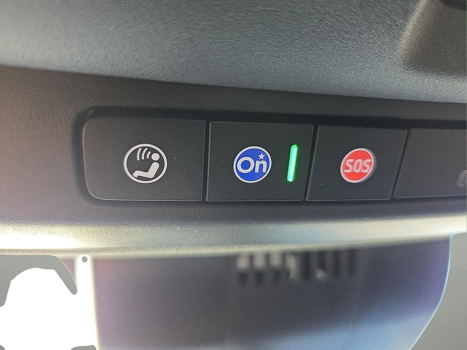 Used 2025 GMC Yukon AT4 w/ AT4 Premium Plus Package image 21