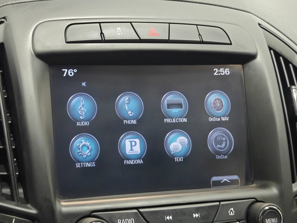 Used 2017 Buick Regal Sport Touring FWD image 6