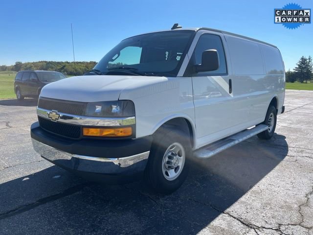 Used 2024 Chevrolet Express 2500 w/ Driver Convenience Package image 3