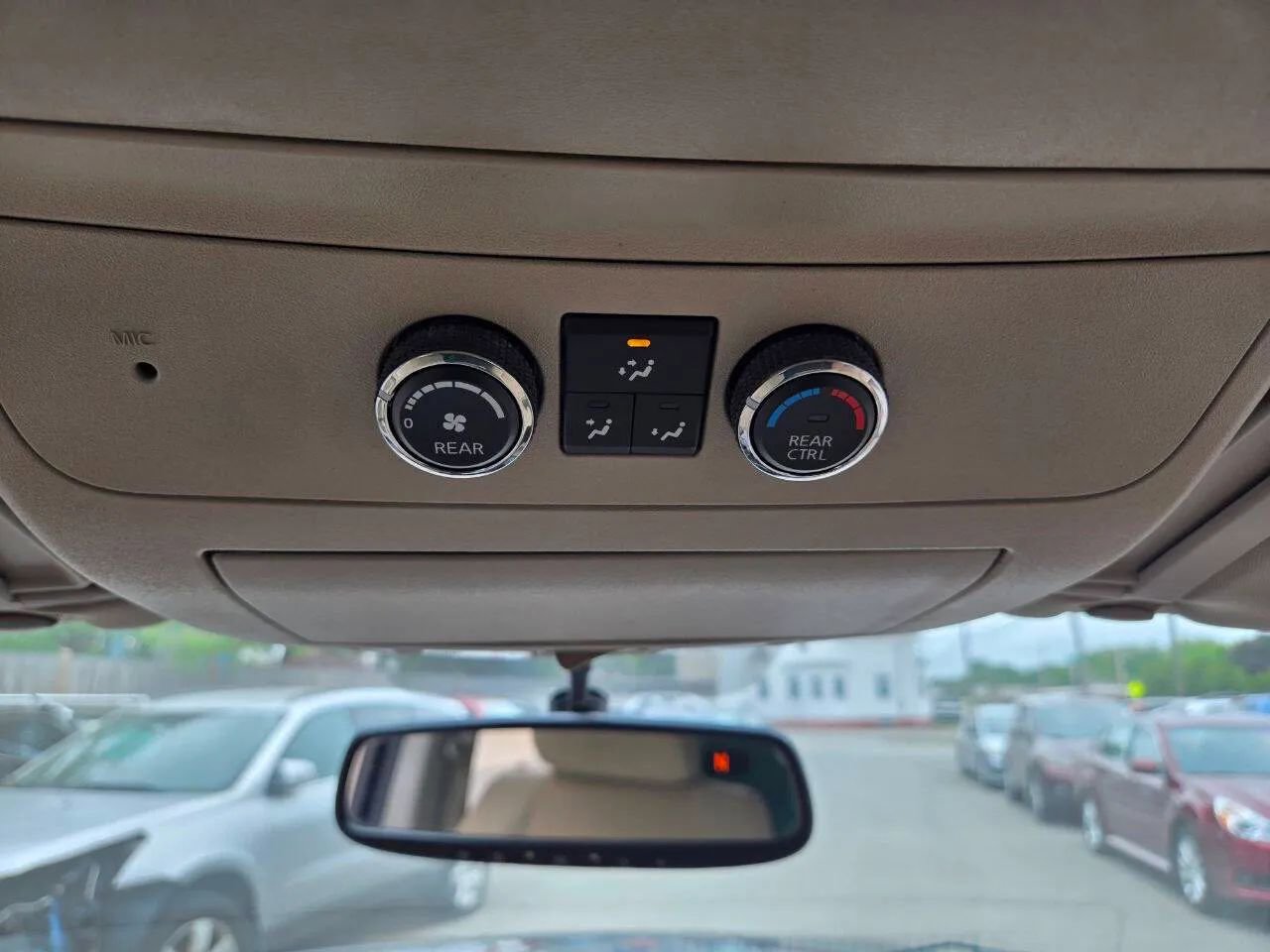 Used 2012 Nissan Armada SV image 18