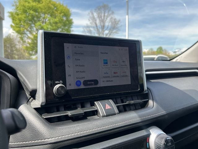 Used 2024 Toyota RAV4 XLE image 21