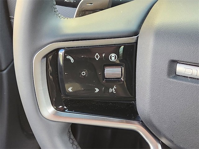 Used 2024 Land Rover Discovery Sport Dynamic SE image 27