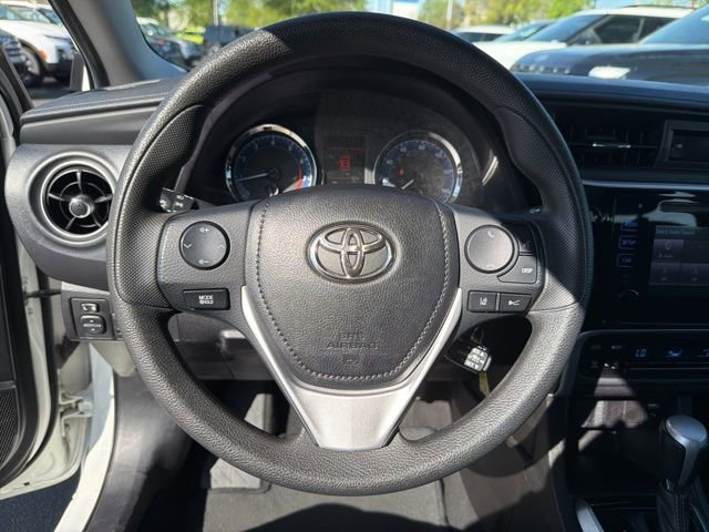 Used 2019 Toyota Corolla LE FWD image 13