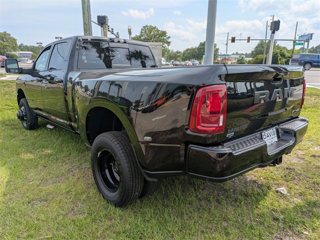 New 2025 RAM 3500 Laramie image 6