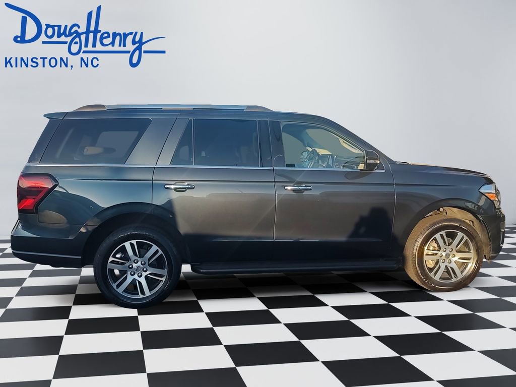 Used 2024 Ford Expedition Limited image 6