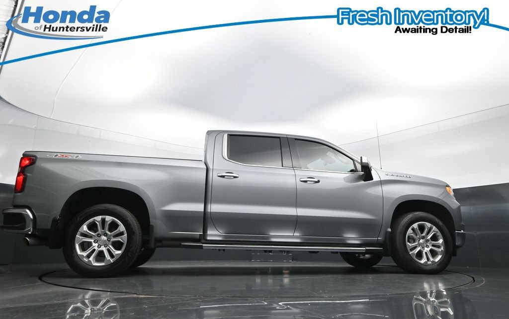 Used 2023 Chevrolet Silverado 1500 LTZ w/ LTZ Convenience Package II AWD/4WD image 40