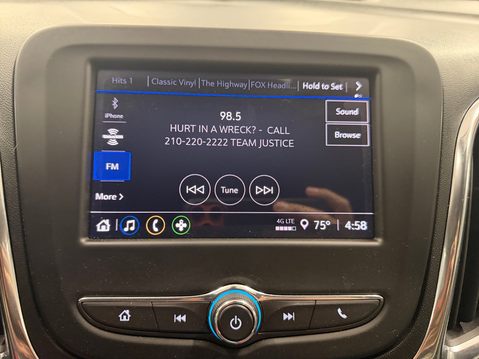 Used 2024 Chevrolet Equinox LS image 18