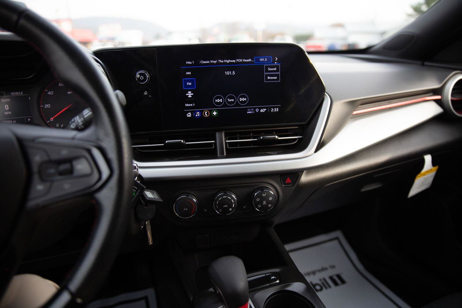 Certified 2024 Chevrolet Trax RS w/ Driver Confidence Package image 14