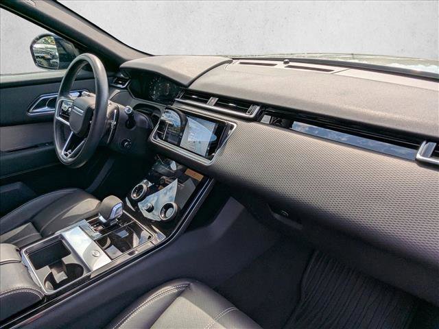 Used 2021 Land Rover Range Rover Velar R-Dynamic S image 21
