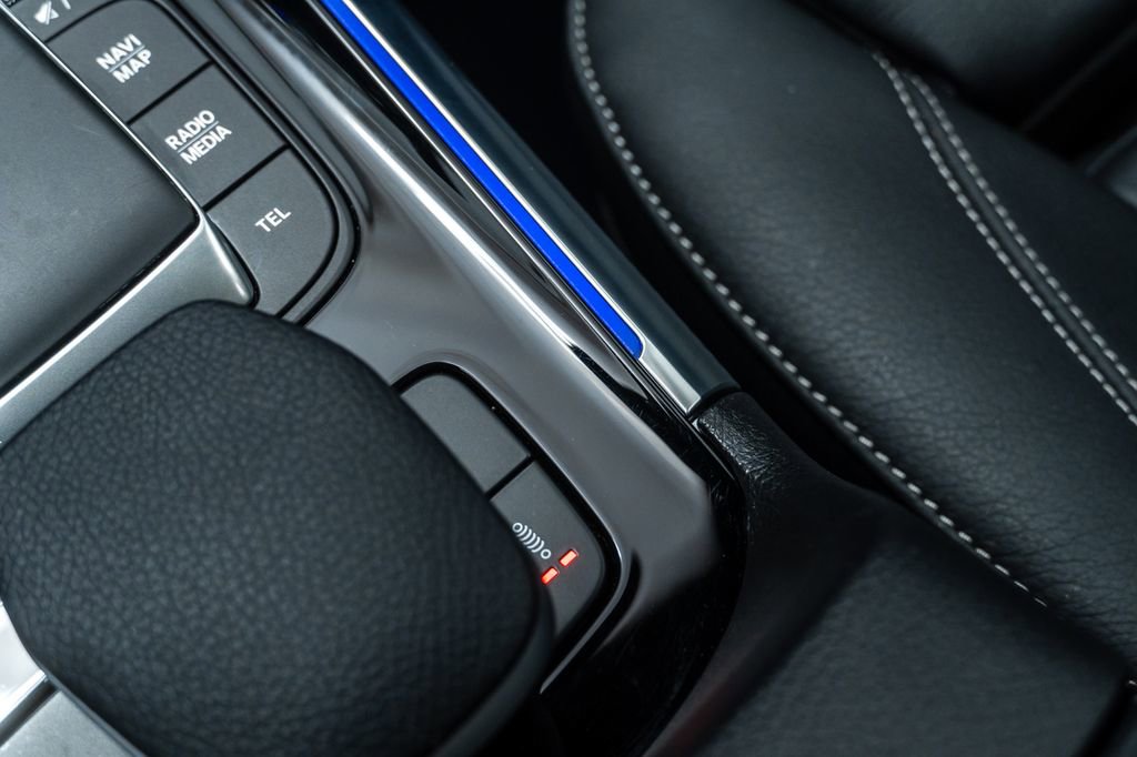 Used 2023 Mercedes-Benz GLA 35 AMG 4MATIC image 23