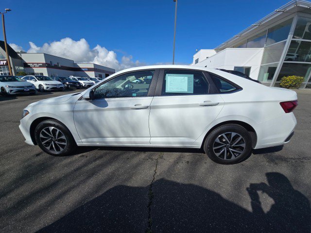 Used 2026 Volkswagen Jetta S FWD image 6