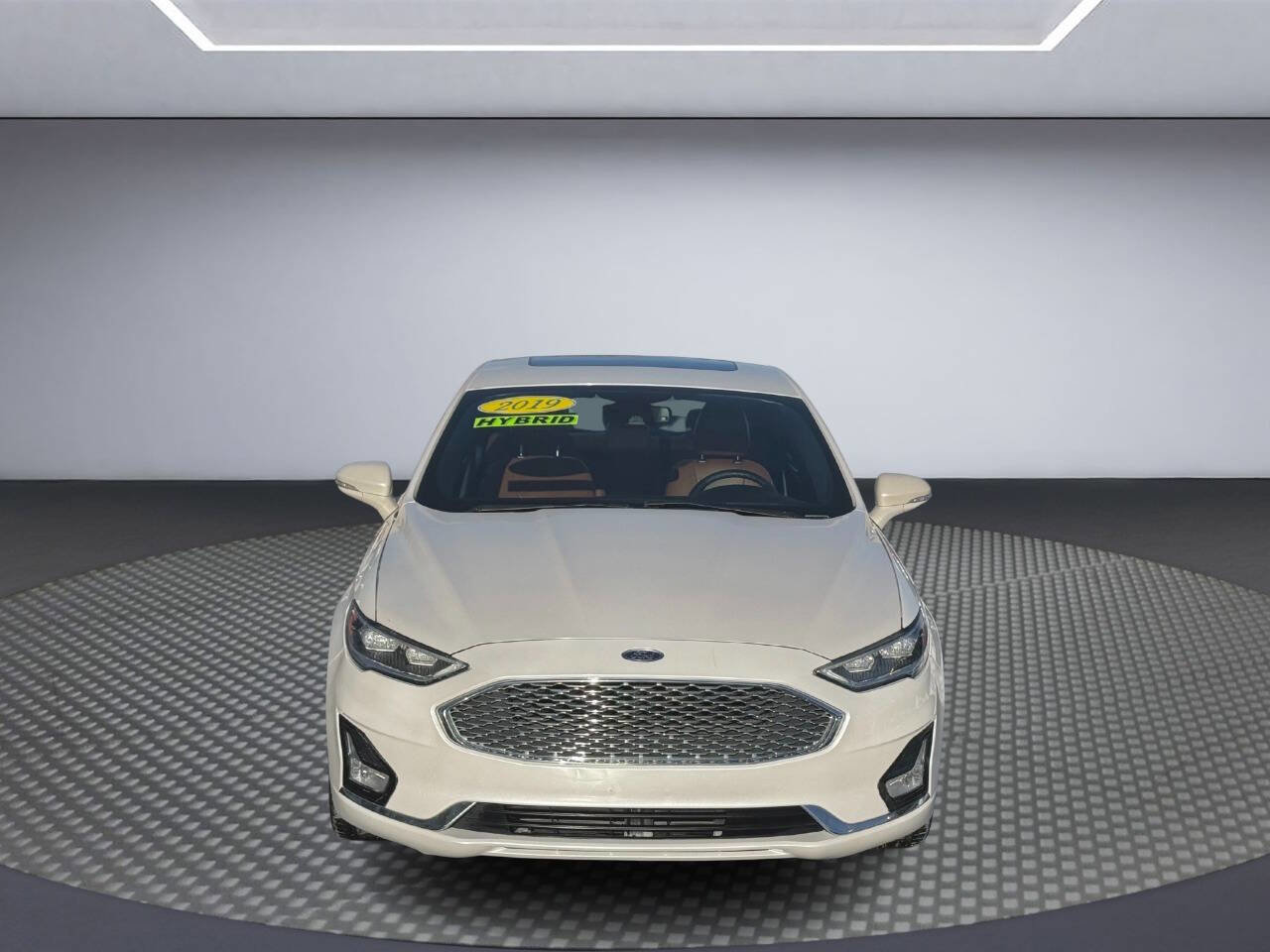 Used 2019 Ford Fusion Energi Titanium image 1