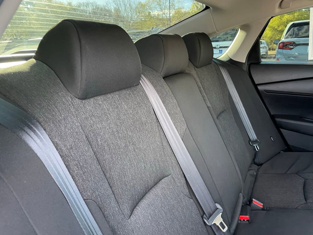 Certified 2025 Honda Accord SE image 36