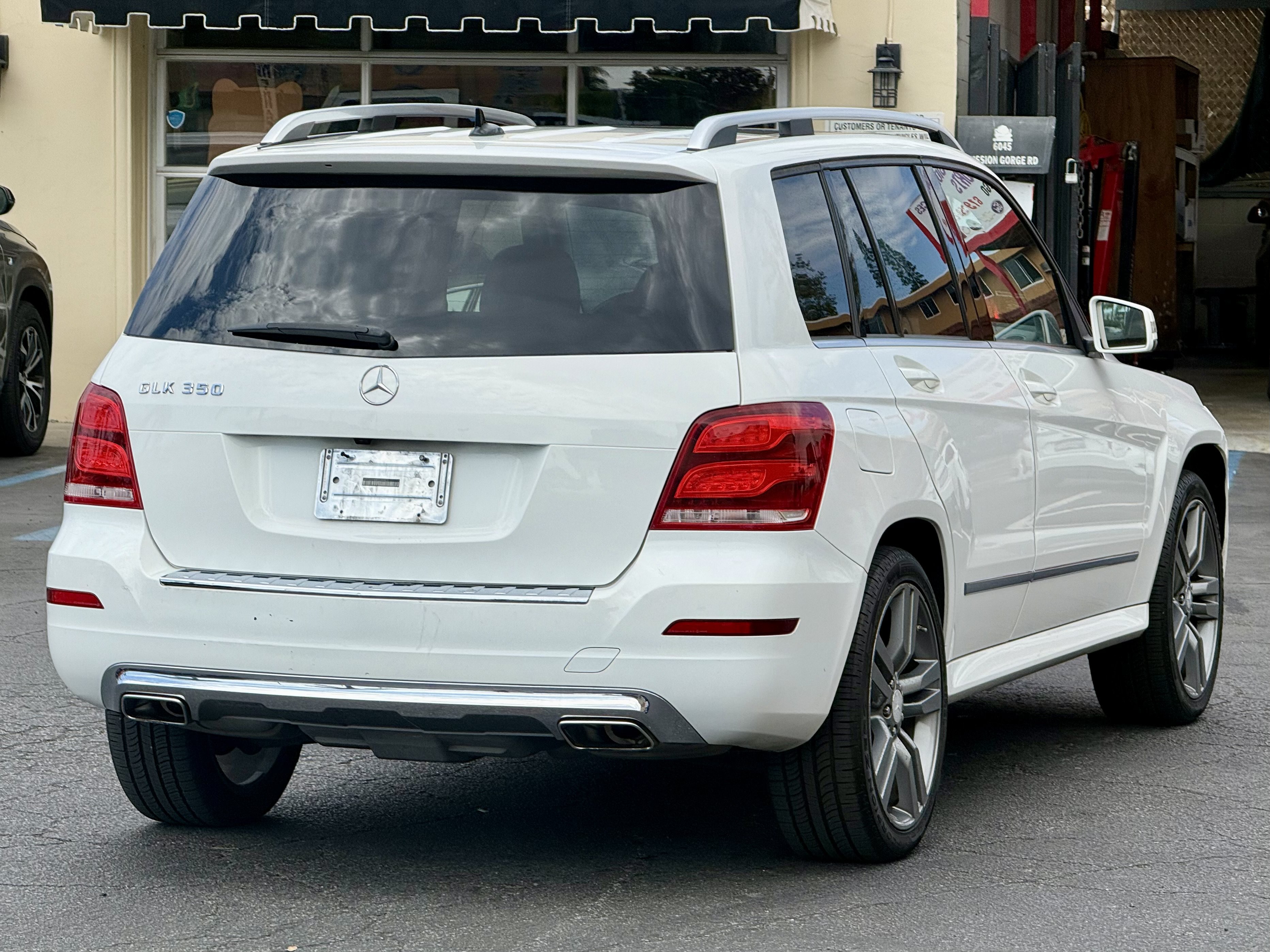 Used 2013 Mercedes-Benz GLK 350 2WD image 5