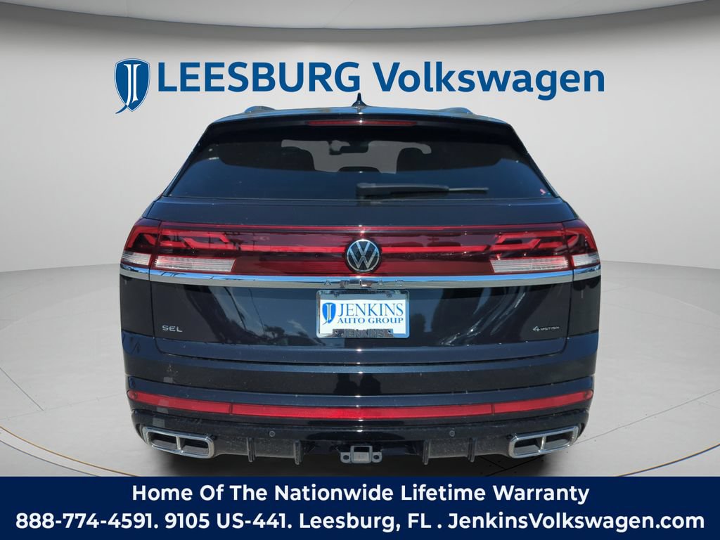 New 2025 Volkswagen Atlas Cross Sport SEL Premium R-Line AWD/4WD image 7