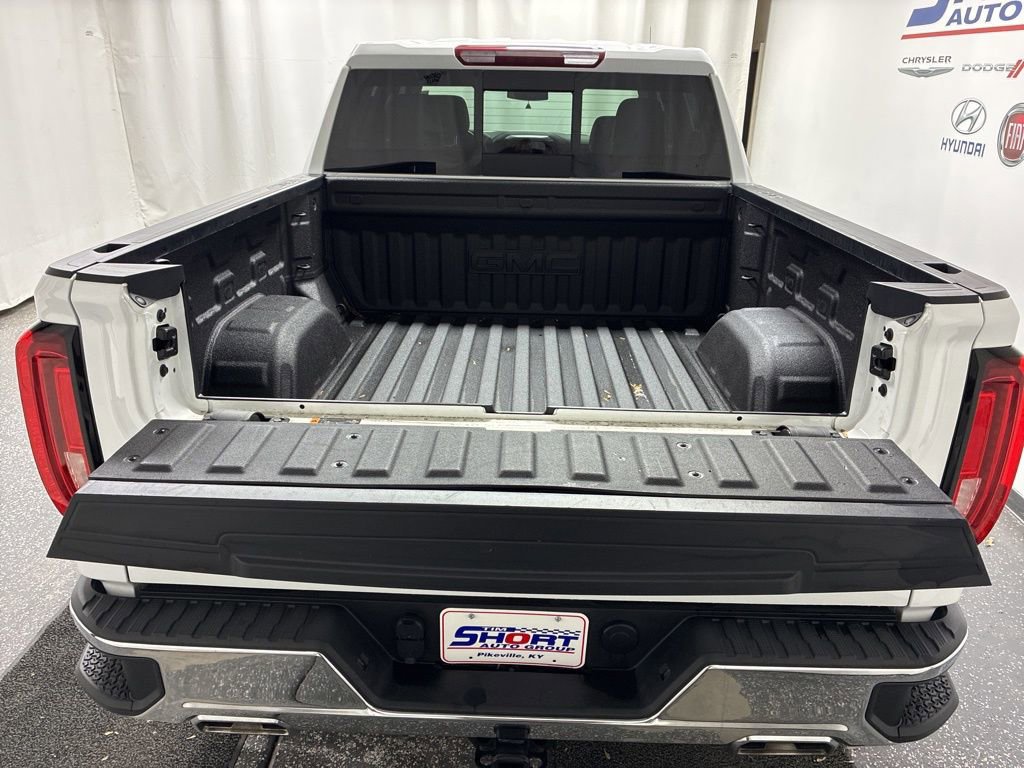 Used 2021 GMC Sierra 1500 SLT w/ SLT Premium Package image 6