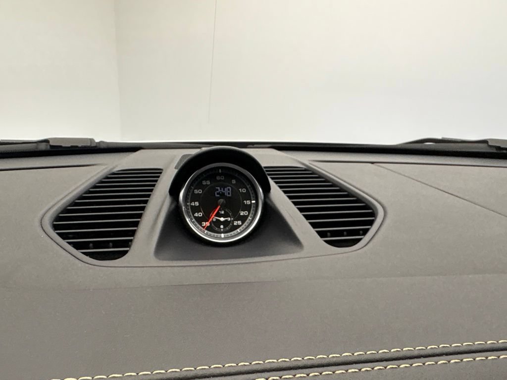 Certified 2017 Porsche 911 Carrera 4S AWD/4WD image 29