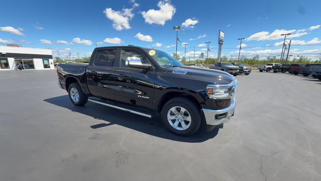 Used 2023 RAM 1500 Laramie AWD/4WD image 2