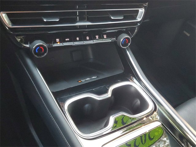 Certified 2025 Chevrolet Traverse High Country image 28