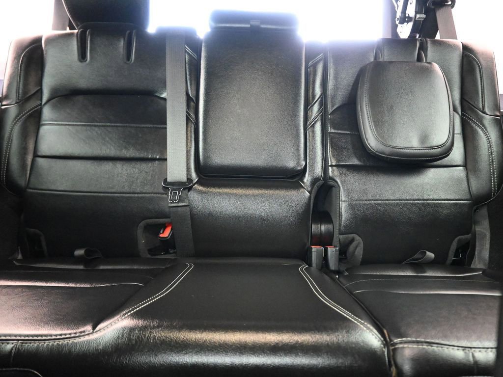 Used 2021 Jeep Wrangler Unlimited Sahara w/ Cold Weather Group image 28