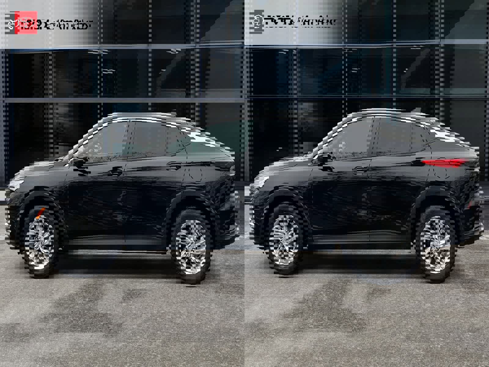 Used 2024 Buick Envista Preferred w/ Convenience I Package image 9