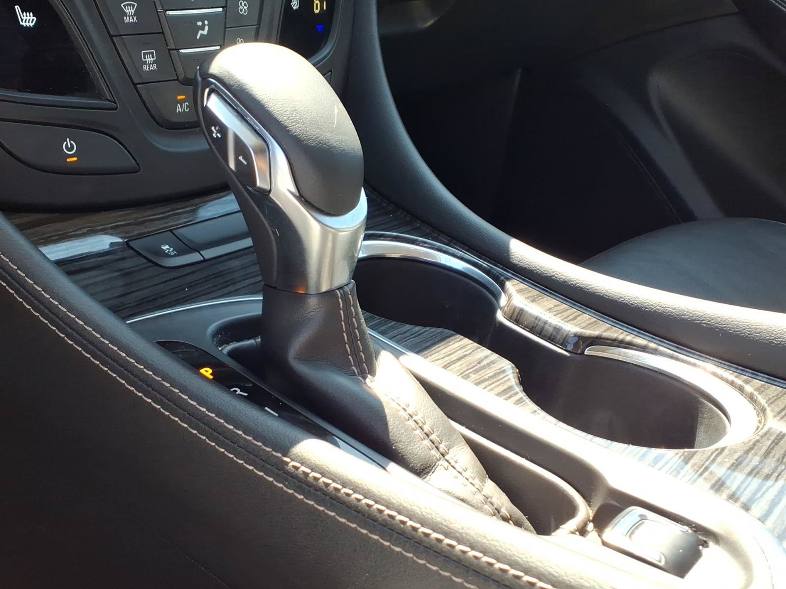 Used 2017 Buick Envision Essence AWD/4WD image 14
