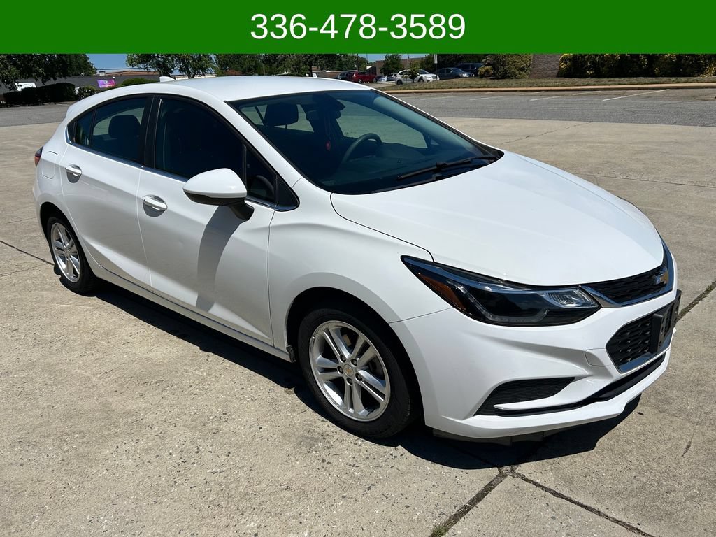 Used 2017 Chevrolet Cruze LT w/ Convenience Package FWD image 7