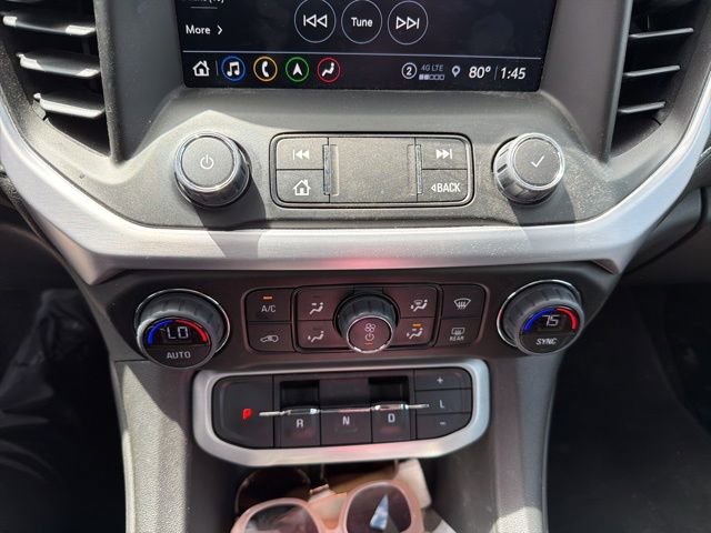 Used 2023 GMC Acadia SLT w/ Technology Package AWD/4WD image 9
