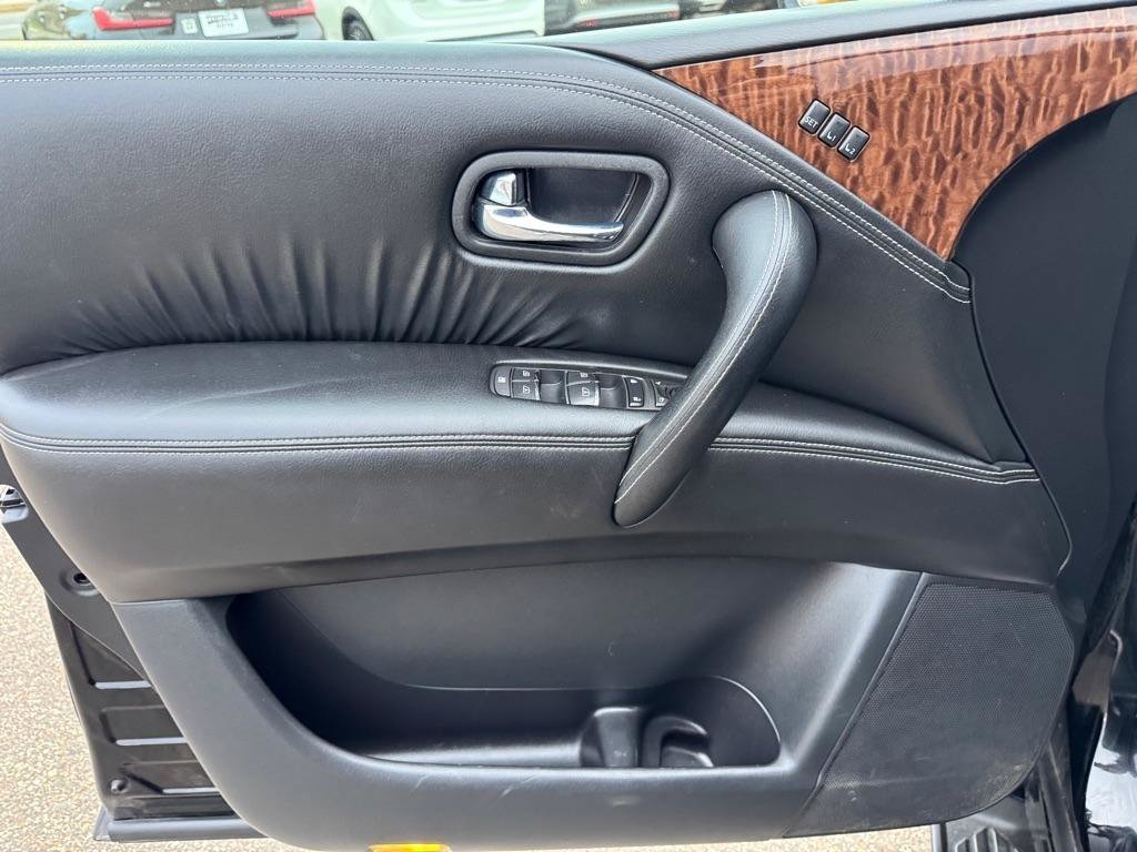 Used 2019 Nissan Armada Platinum w/ Captain's Chairs Package AWD/4WD image 16
