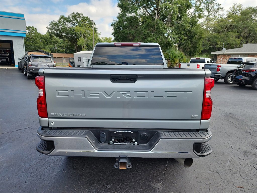 Used 2025 Chevrolet Silverado 3500 LT image 6