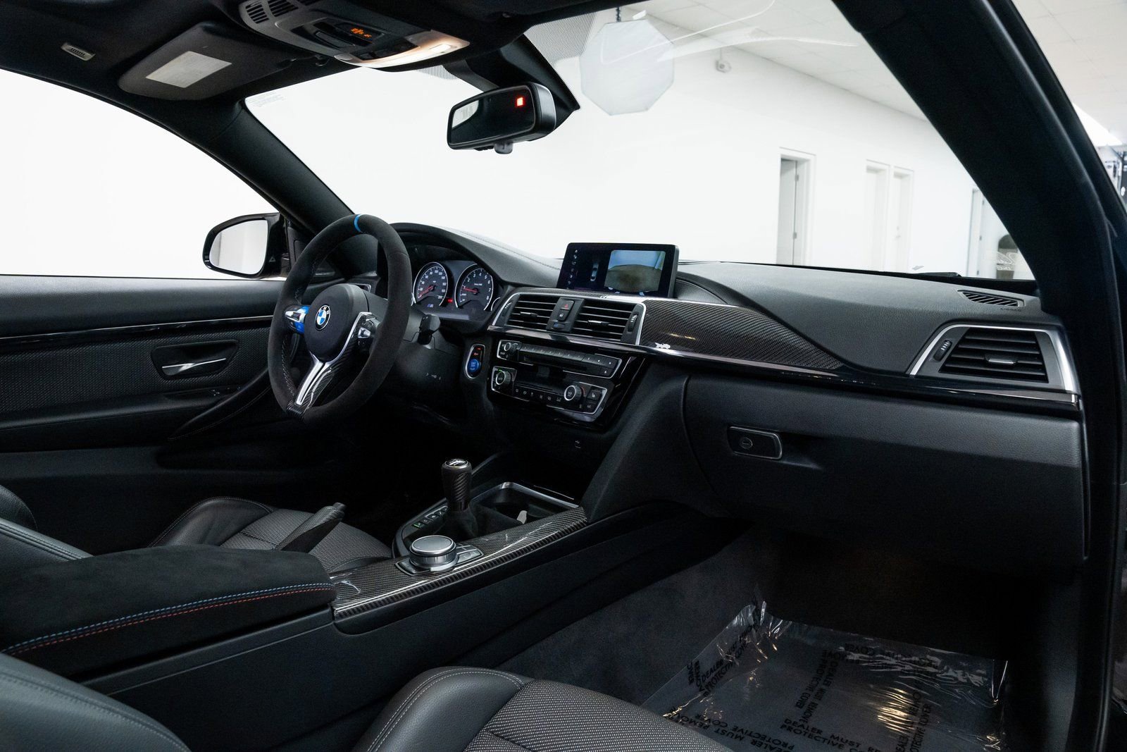 Used 2020 BMW M4 Coupe w/ Competition Package image 25