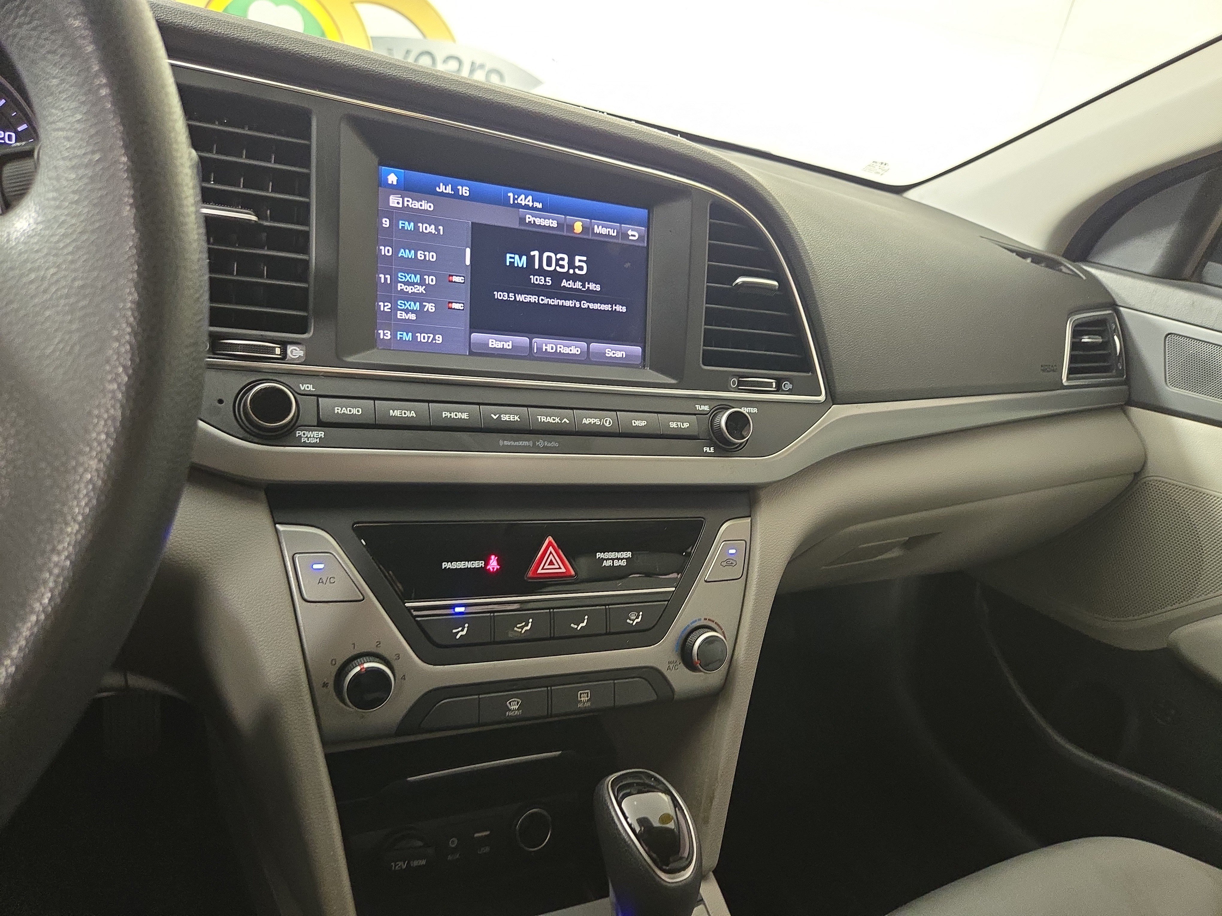 Used 2018 Hyundai Elantra SEL FWD image 21