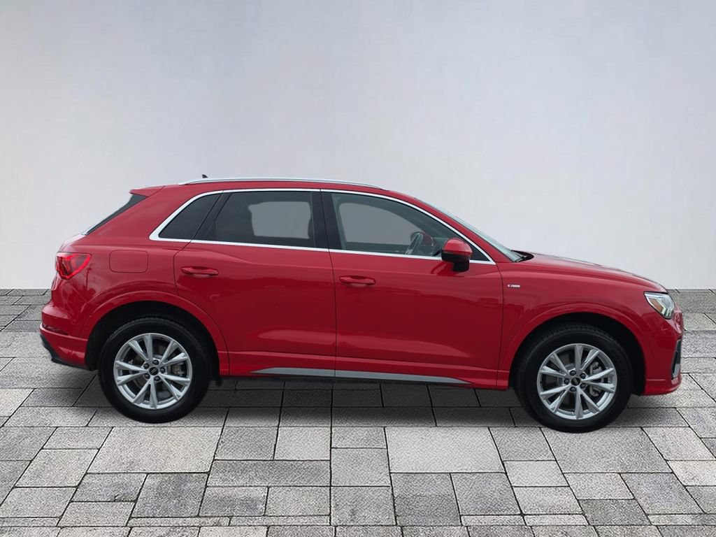Used 2025 Audi Q3 2.0T Premium AWD/4WD image 8