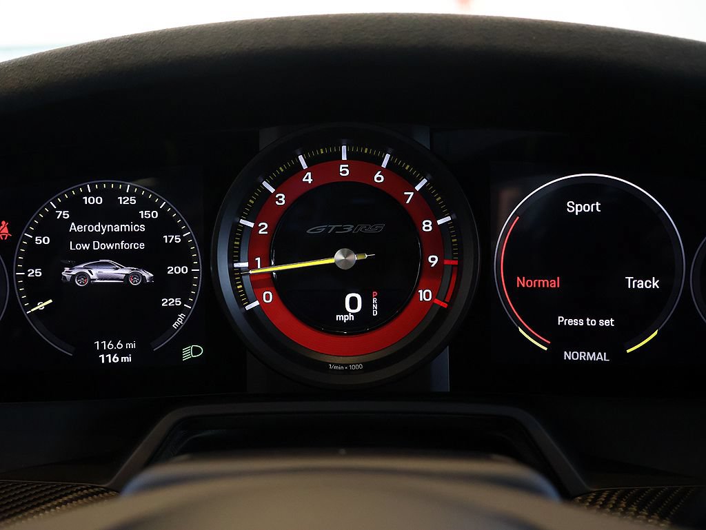 Used 2025 Porsche 911 GT3 RS RWD image 25