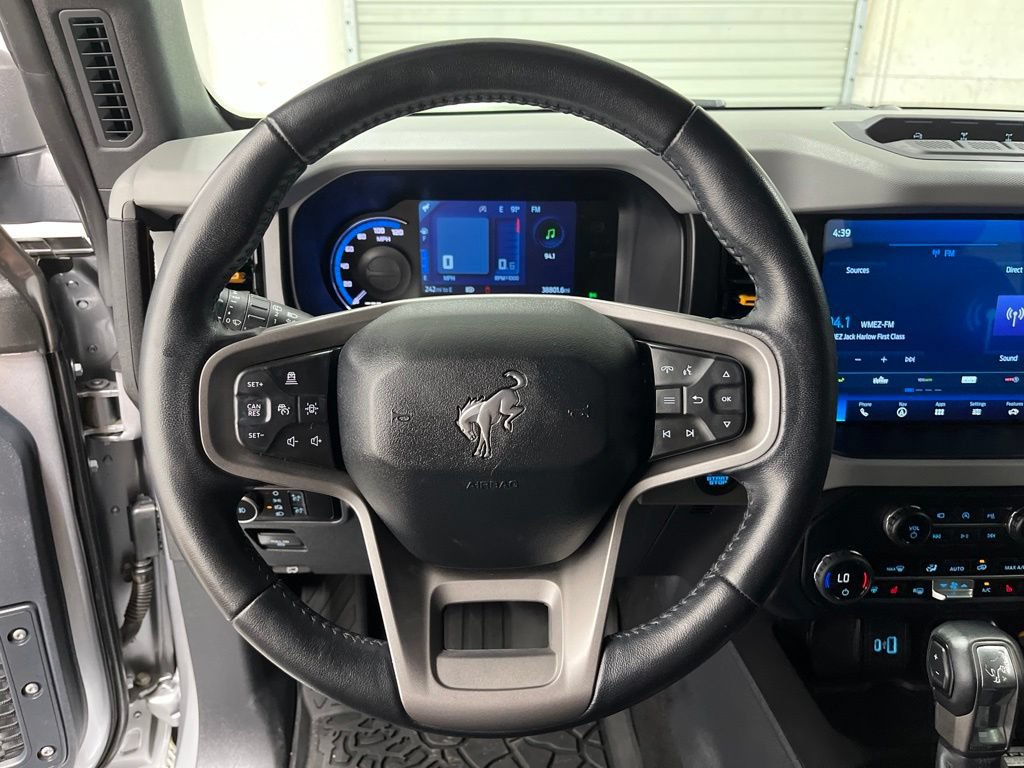 Used 2023 Ford Bronco Badlands AWD/4WD image 17