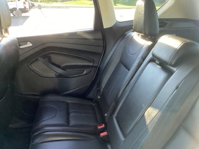 Used 2013 Ford Escape Titanium w/ Parking Technology Pkg AWD/4WD image 16