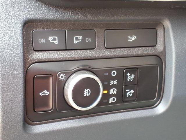 Used 2024 Ford F250 Lariat w/ FX4 Off-Road Package AWD/4WD image 25