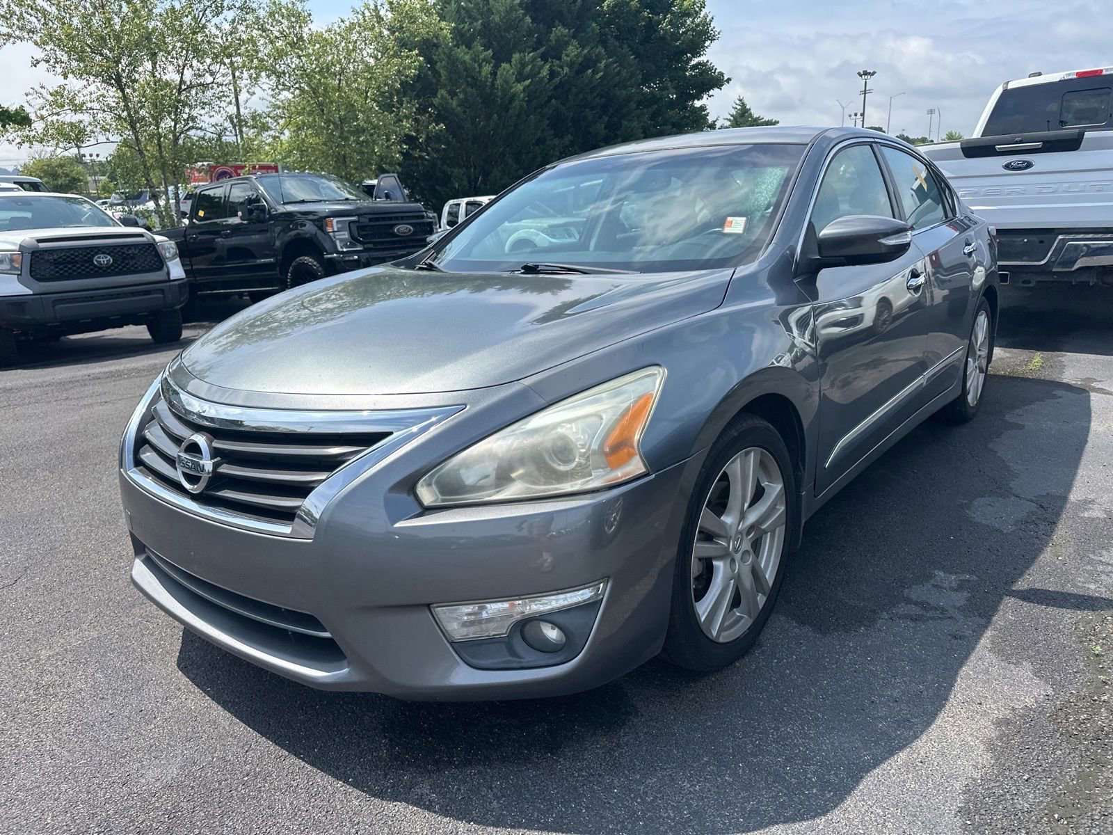 Used 2015 Nissan Altima 3.5 SL FWD image 1