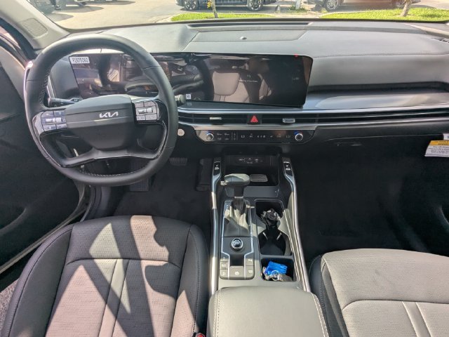 New 2026 Kia Sorento S FWD image 14