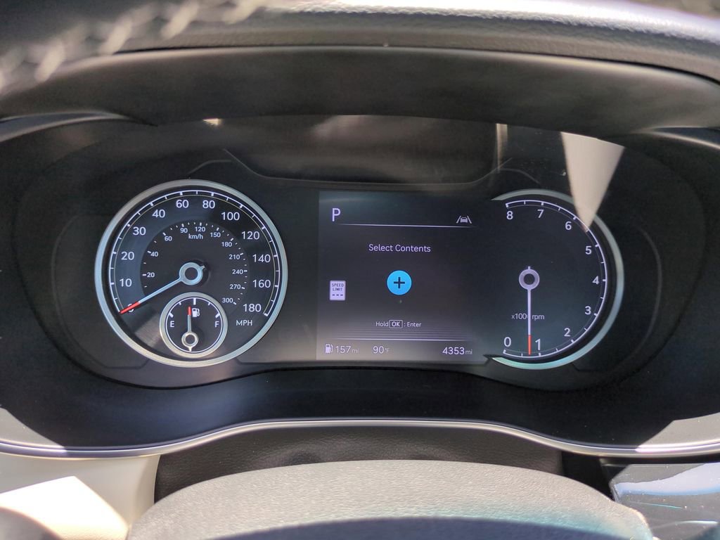 Used 2026 Genesis G70 2.5T RWD image 21