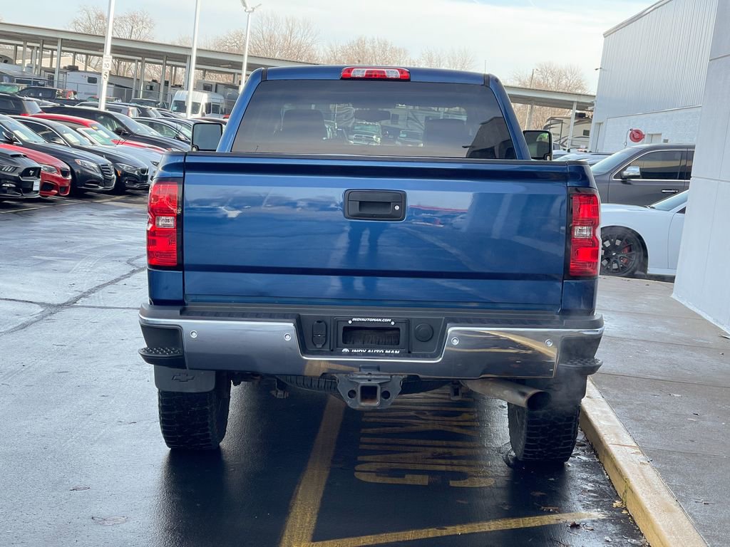 Used 2017 Chevrolet Silverado 2500 LTZ w/ LTZ Plus Package image 4