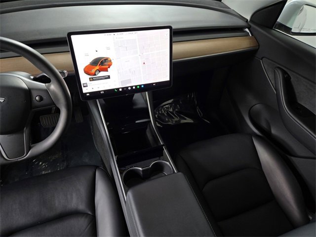 Used 2020 Tesla Model Y Long Range image 17