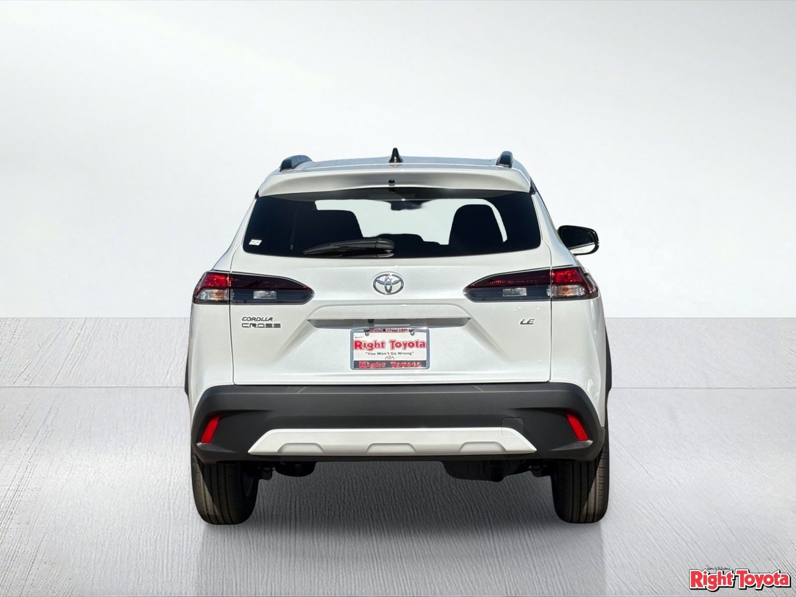 New 2026 Toyota Corolla Cross LE FWD image 5