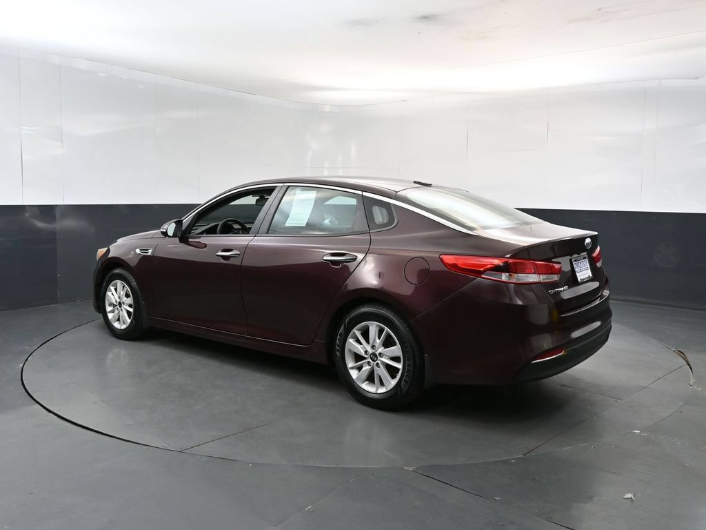 Used 2016 Kia Optima LX FWD image 3